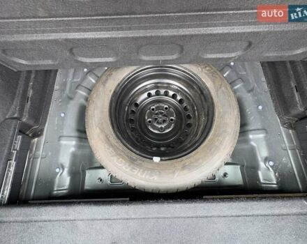 Чорний Хендай i30, об'ємом двигуна 1.59 л та пробігом 227 тис. км за 12500 $, фото 17 на Automoto.ua