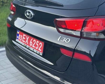 Черный Хендай i30, объемом двигателя 1.59 л и пробегом 228 тыс. км за 12300 $, фото 11 на Automoto.ua