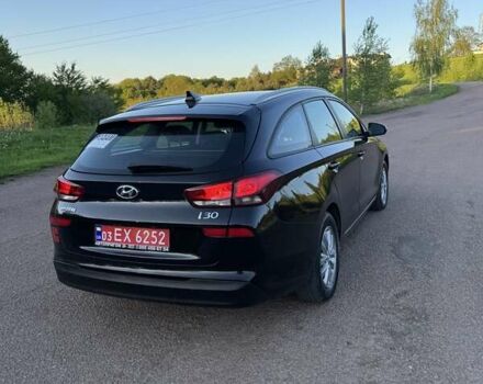 Чорний Хендай i30, об'ємом двигуна 1.59 л та пробігом 227 тис. км за 12500 $, фото 12 на Automoto.ua