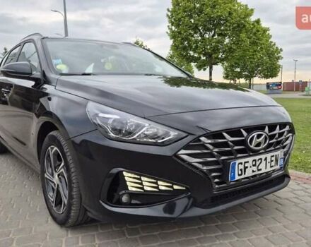 Черный Хендай i30, объемом двигателя 1.6 л и пробегом 197 тыс. км за 15650 $, фото 6 на Automoto.ua