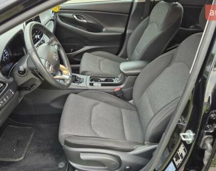 Черный Хендай i30, объемом двигателя 1.6 л и пробегом 197 тыс. км за 15650 $, фото 8 на Automoto.ua