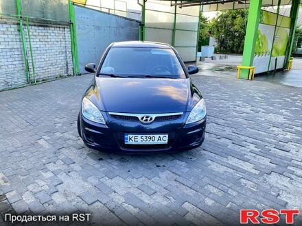 Хендай i30 2007 в Днепре (Днепропетровске) на Automoto.ua Черный Хендай i30, объемом двигателя 1.4 л и пробегом 223 тыс. км за 5200 $, фото 1 на Automoto.ua
