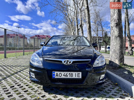 Хендай i30 2007 у Мукачеве на Automoto.ua Чорний Хендай i30, об'ємом двигуна 1.58 л та пробігом 231 тис. км за 6504 $, фото 1 на Automoto.ua