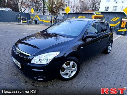 Черный Хендай i30, объемом двигателя 1.4 л и пробегом 170 тыс. км за 5800 $, фото 1 на Automoto.ua
