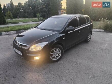 Черный Хендай i30, объемом двигателя 1.59 л и пробегом 207 тыс. км за 6250 $, фото 1 на Automoto.ua