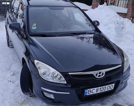 Черный Хендай i30, объемом двигателя 1.6 л и пробегом 341 тыс. км за 5800 $, фото 1 на Automoto.ua