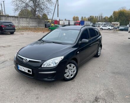 Черный Хендай i30, объемом двигателя 1.6 л и пробегом 262 тыс. км за 5600 $, фото 1 на Automoto.ua