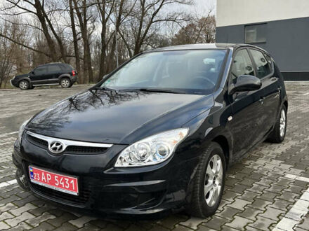 Черный Хендай i30, объемом двигателя 1.4 л и пробегом 140 тыс. км за 6300 $, фото 1 на Automoto.ua