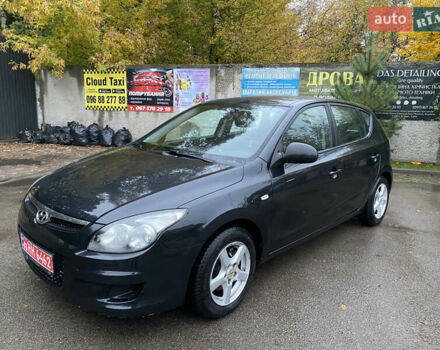 Чорний Хендай i30, об'ємом двигуна 1.4 л та пробігом 136 тис. км за 6100 $, фото 1 на Automoto.ua