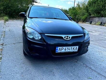 Чорний Хендай i30, об'ємом двигуна 1.6 л та пробігом 250 тис. км за 5700 $, фото 1 на Automoto.ua