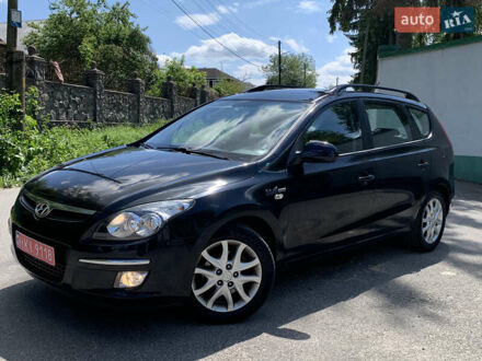 Черный Хендай i30, объемом двигателя 1.4 л и пробегом 216 тыс. км за 5690 $, фото 1 на Automoto.ua