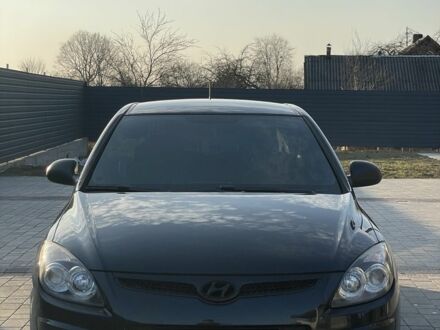 Хендай i30 2009 в Житомире на Automoto.ua Черный Хендай i30, объемом двигателя 1.1 л и пробегом 223 тыс. км за 5500 $, фото 1 на Automoto.ua