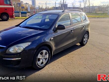 Хендай i30 2009 в Харькове на Automoto.ua Черный Хендай i30, объемом двигателя 1.6 л и пробегом 275 тыс. км за 5000 $, фото 1 на Automoto.ua