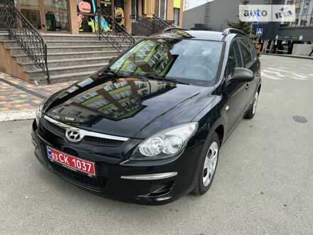 Хендай i30 2009 у Києві на Automoto.ua Чорний Хендай i30, об'ємом двигуна 1.4 л та пробігом 158 тис. км за 6950 $, фото 1 на Automoto.ua