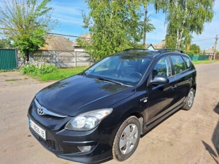Хендай i30 2010 в Глобино на Automoto.ua Черный Хендай i30, объемом двигателя 1.6 л и пробегом 320 тыс. км за 6300 $, фото 1 на Automoto.ua