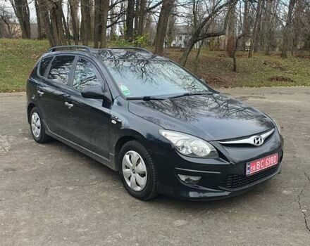 Черный Хендай i30, объемом двигателя 1.4 л и пробегом 149 тыс. км за 6100 $, фото 1 на Automoto.ua
