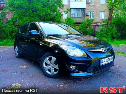 Чорний Хендай i30, об'ємом двигуна 1.4 л та пробігом 288 тис. км за 6800 $, фото 1 на Automoto.ua