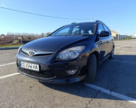 Черный Хендай i30, объемом двигателя 1.4 л и пробегом 237 тыс. км за 5600 $, фото 1 на Automoto.ua