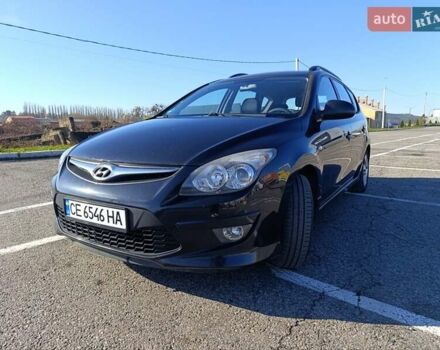 Черный Хендай i30, объемом двигателя 1.4 л и пробегом 237 тыс. км за 5600 $, фото 1 на Automoto.ua