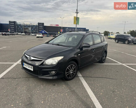 Чорний Хендай i30, об'ємом двигуна 1.58 л та пробігом 241 тис. км за 6300 $, фото 1 на Automoto.ua