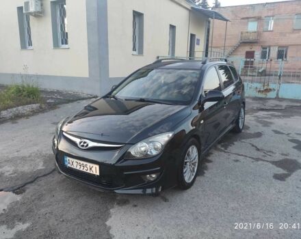 Чорний Хендай i30, об'ємом двигуна 1.4 л та пробігом 152 тис. км за 6000 $, фото 1 на Automoto.ua