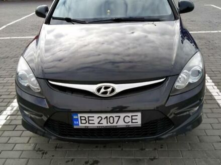 Хендай i30 2011 у Миколаєві на Automoto.ua Чорний Хендай i30, об'ємом двигуна 1.4 л та пробігом 231 тис. км за 6600 $, фото 1 на Automoto.ua