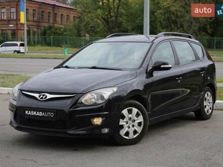 Чорний Хендай i30, об'ємом двигуна 1.59 л та пробігом 177 тис. км за 8300 $, фото 1 на Automoto.ua