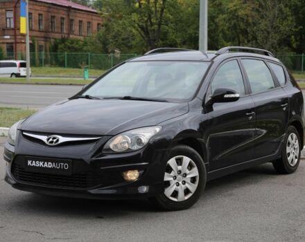 Чорний Хендай i30, об'ємом двигуна 1.6 л та пробігом 177 тис. км за 8300 $, фото 1 на Automoto.ua
