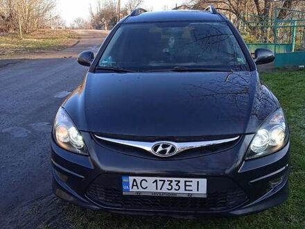 Хендай i30 2011 у Нововолинськ на Automoto.ua Чорний Хендай i30, об'ємом двигуна 1.6 л та пробігом 85 тис. км за 5400 $, фото 1 на Automoto.ua