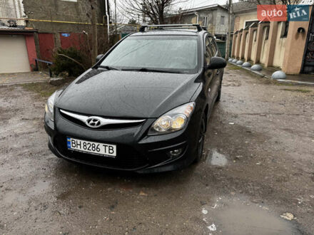 Хендай i30 2011 в Одессе на Automoto.ua Черный Хендай i30, объемом двигателя 1.4 л и пробегом 156 тыс. км за 6500 $, фото 1 на Automoto.ua