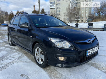 Хендай i30 2011 у Львові на Automoto.ua Чорний Хендай i30, об'ємом двигуна 1.4 л та пробігом 274 тис. км за 5999 $, фото 1 на Automoto.ua