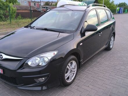 Хендай i30 2011 в Павлограде на Automoto.ua Черный Хендай i30, объемом двигателя 1.6 л и пробегом 240 тыс. км за 7300 $, фото 1 на Automoto.ua