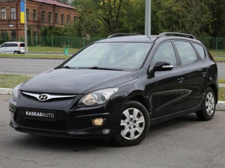 Чорний Хендай i30, об'ємом двигуна 1.6 л та пробігом 177 тис. км за 8100 $, фото 1 на Automoto.ua