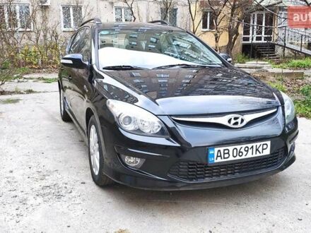 Чорний Хендай i30, об'ємом двигуна 1.4 л та пробігом 275 тис. км за 6000 $, фото 1 на Automoto.ua