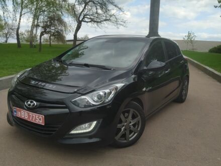 Чорний Хендай i30, об'ємом двигуна 1.6 л та пробігом 223 тис. км за 7900 $, фото 1 на Automoto.ua