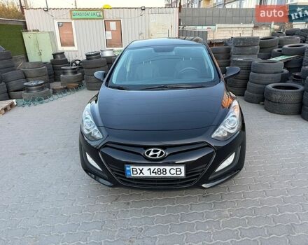 Черный Хендай i30, объемом двигателя 1.4 л и пробегом 155 тыс. км за 8500 $, фото 1 на Automoto.ua