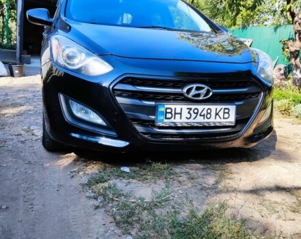 Черный Хендай i30, объемом двигателя 1.6 л и пробегом 190 тыс. км за 7168 $, фото 1 на Automoto.ua