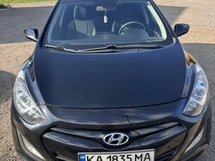 Черный Хендай i30, объемом двигателя 1.58 л и пробегом 160 тыс. км за 10900 $, фото 1 на Automoto.ua