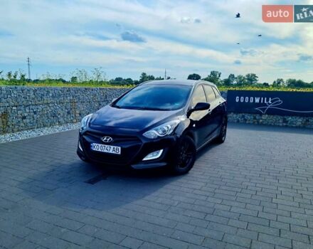 Черный Хендай i30, объемом двигателя 1.58 л и пробегом 129 тыс. км за 9900 $, фото 1 на Automoto.ua