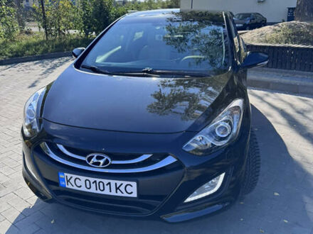Черный Хендай i30, объемом двигателя 1.58 л и пробегом 124 тыс. км за 13200 $, фото 1 на Automoto.ua