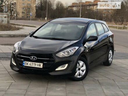 Хендай i30 2015 в Ровно на Automoto.ua Черный Хендай i30, объемом двигателя 1.6 л и пробегом 133 тыс. км за 10850 $, фото 1 на Automoto.ua