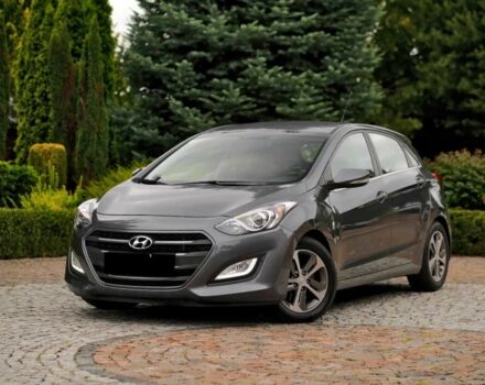 Черный Хендай i30, объемом двигателя 1.6 л и пробегом 109 тыс. км за 8000 $, фото 1 на Automoto.ua
