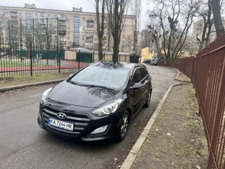 Хендай i30 2017 в Киеве на Automoto.ua Черный Хендай i30, объемом двигателя 1.6 л и пробегом 245 тыс. км за 10500 $, фото 1 на Automoto.ua