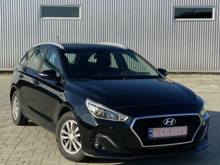 Чорний Хендай i30, об'ємом двигуна 1.6 л та пробігом 223 тис. км за 11000 $, фото 1 на Automoto.ua