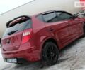 Гранатовый Хендай i30, объемом двигателя 1.6 л и пробегом 112 тыс. км за 8250 $, фото 1 на Automoto.ua