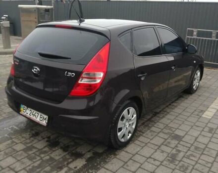 Коричневый Хендай i30, объемом двигателя 1.4 л и пробегом 262 тыс. км за 5500 $, фото 12 на Automoto.ua