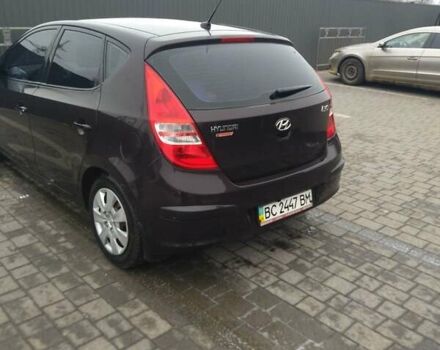 Коричневый Хендай i30, объемом двигателя 1.4 л и пробегом 262 тыс. км за 5500 $, фото 13 на Automoto.ua