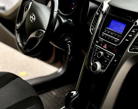 Коричневий Хендай i30, об'ємом двигуна 1.58 л та пробігом 184 тис. км за 9500 $, фото 20 на Automoto.ua