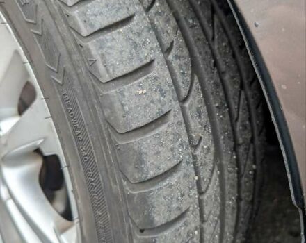 Коричневий Хендай i30, об'ємом двигуна 1.4 л та пробігом 293 тис. км за 6900 $, фото 11 на Automoto.ua