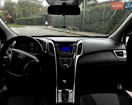 Коричневий Хендай i30, об'ємом двигуна 1.58 л та пробігом 184 тис. км за 9500 $, фото 42 на Automoto.ua
